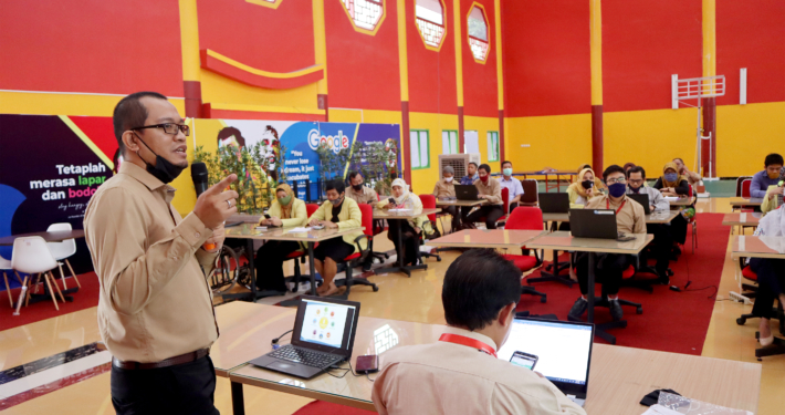 Wisnu Hera Memimpin Workshop Kampus Merdeka Universitas Mulia