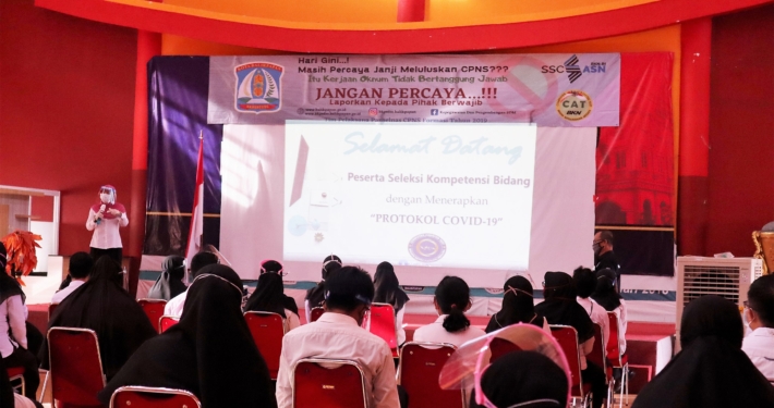 Suasana Seleksi Penerimaan ASN Pemerintah Kota Balikpapan yang diselenggarakan pada September 2020 yang lalu di Universitas Mulia. Foto: Dok. Media Kreatif