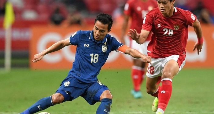 Final Piala AFF 2020: Indonesia dihajar Thailand 0-4 di leg I final Piala AFF 2020. (Foto: AFP/Roslan Rahman)