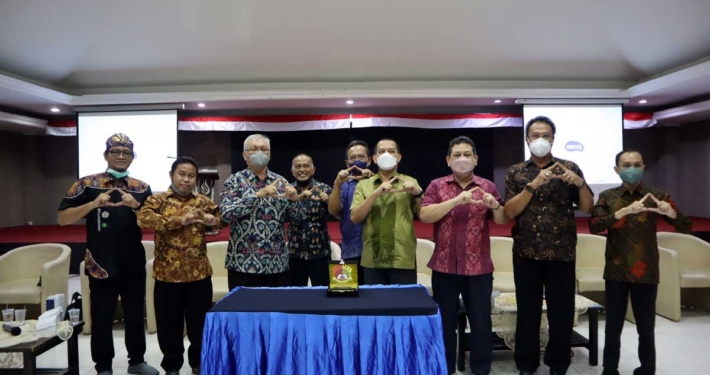 Kerja sama di bidang Tri Dharma Perguruan Tinggi antara Universitas Mulia dengan Institut Teknologi dan Bisnis STIKOM Bali, berlangsung di Kampus Jalan Raya Puputan No.86, Dangin Puri Klod, Denpasar Bali. Selasa (8/2). Foto: Media Kreatif