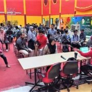 Pendaftaran IKD oleh Disdukcapil Balikpapan di Aula Cheng Ho Universitas Mulia, Selasa (9/5) malam. Foto: Wahyu Nur