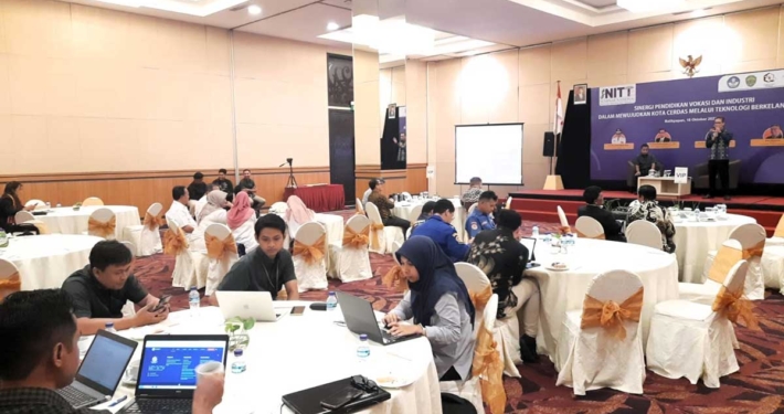 Suasana seminar SNITT 2023 offline di Hotel Platinum Balikpapan, Rabu (18/10). Foto: Istimewa