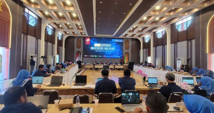 Rakor 2023 Universitas Mulia bertempat di Hall Cheng Ho, Jalan Letjen Zaini Azhar Maulani, Balikpapan, Jumat (29/12). Foto: Istimewa