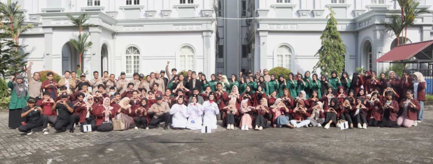 Foto bersama usai melaksanakan upacara Detik-detik Peringatan Proklamasi Kemerdekaan ke-79 RI. Foto: Media Kreatif