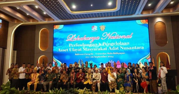 Lokakarya dihadiri para Raja, Ratu, Sultan Datu, Penglingsir, Kepala Suku Marga, Kepala Persekutuan Masyarakat Hukum Adat seluruh Indonesia. Foto: Media Kreatif