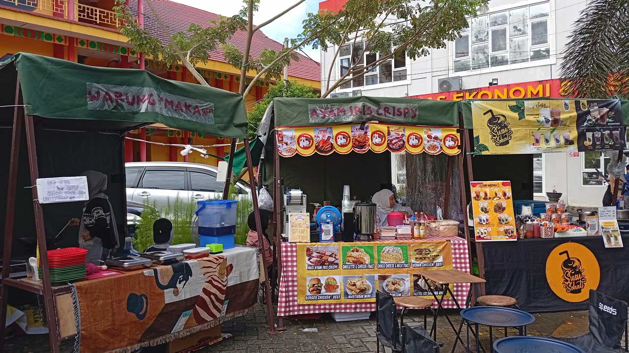 stand-warung-makan-ayam-crispy